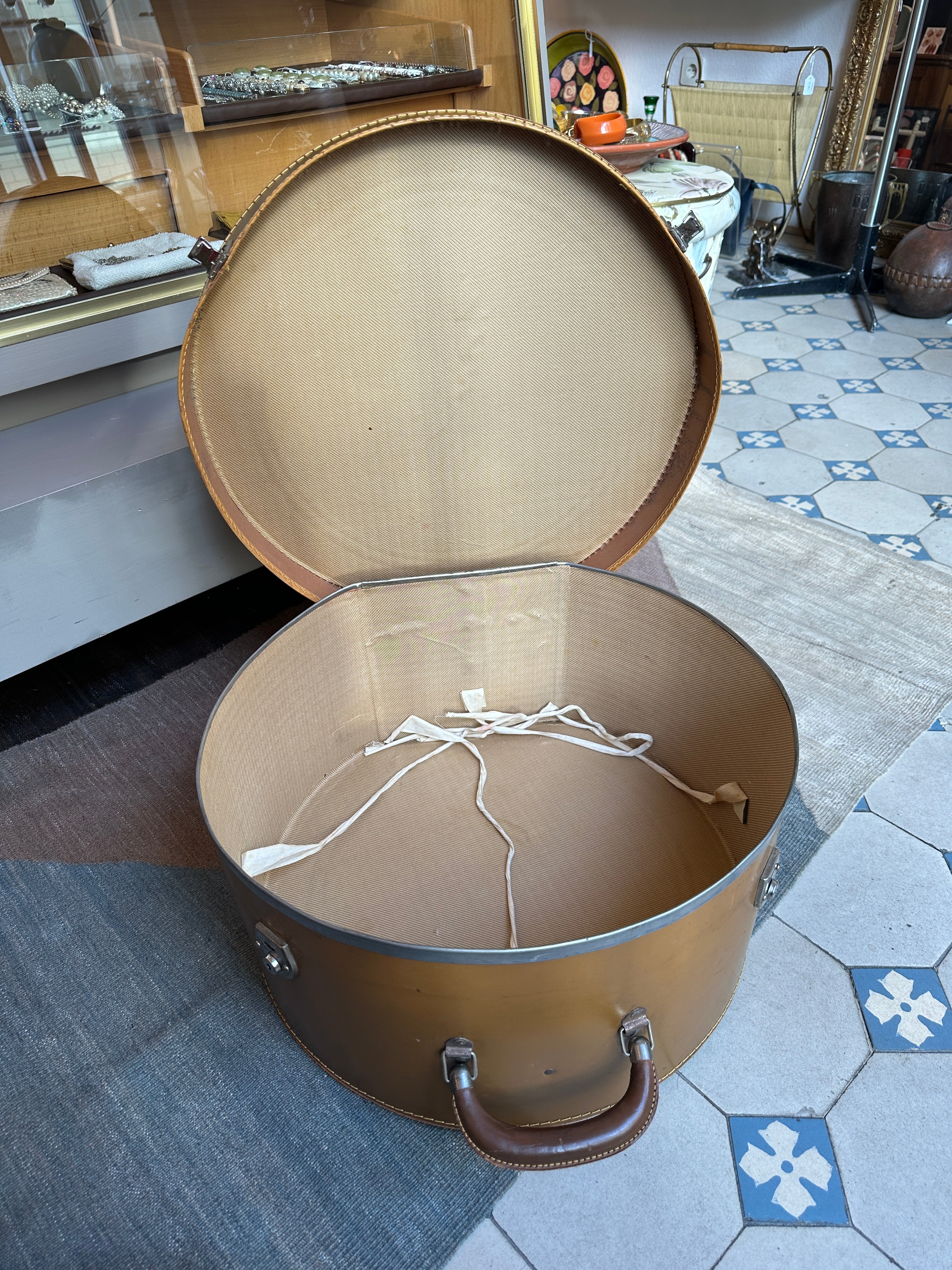 Vintage Hutkoffer um 1950